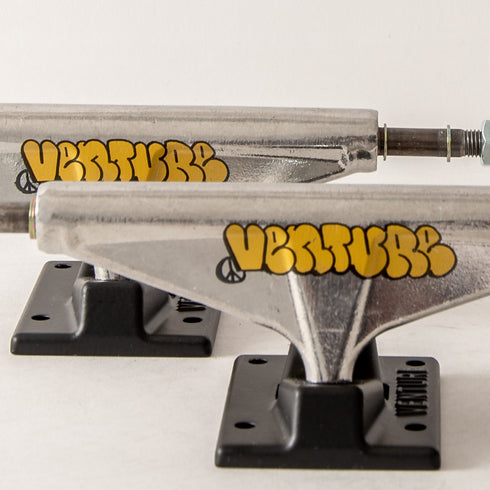 Venture - Throw Team Edition Trucks (5.2/5.6/5.8)